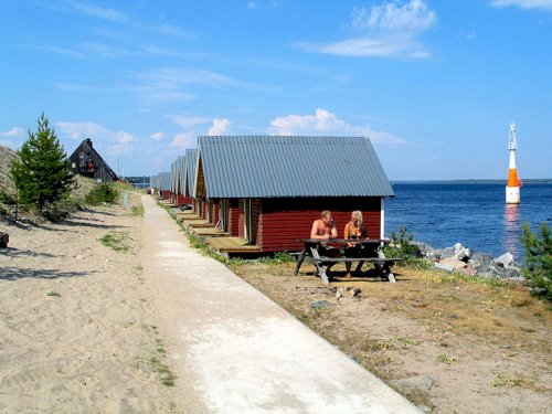 Stugor på Klubbviken Havsbad i Luleå skärgård