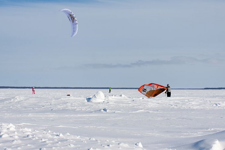 Prøv deg på snøkiting