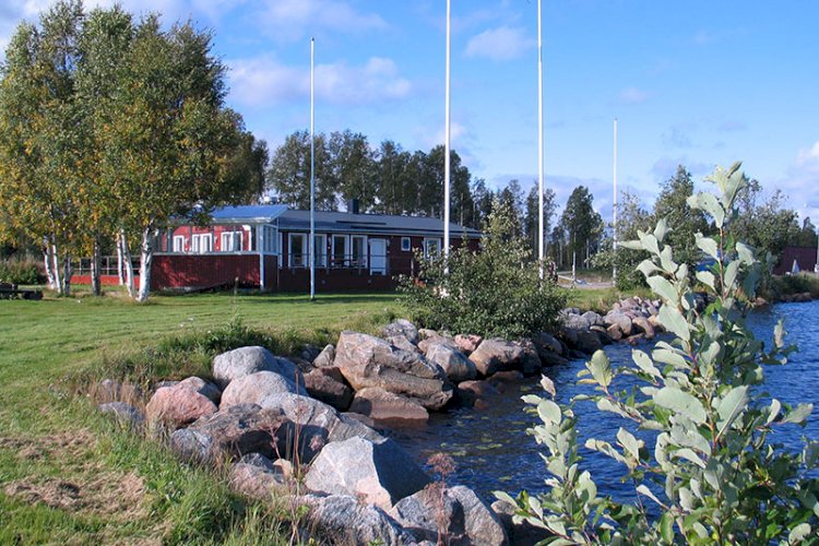 Småbåtshamnen Geten ligger i?